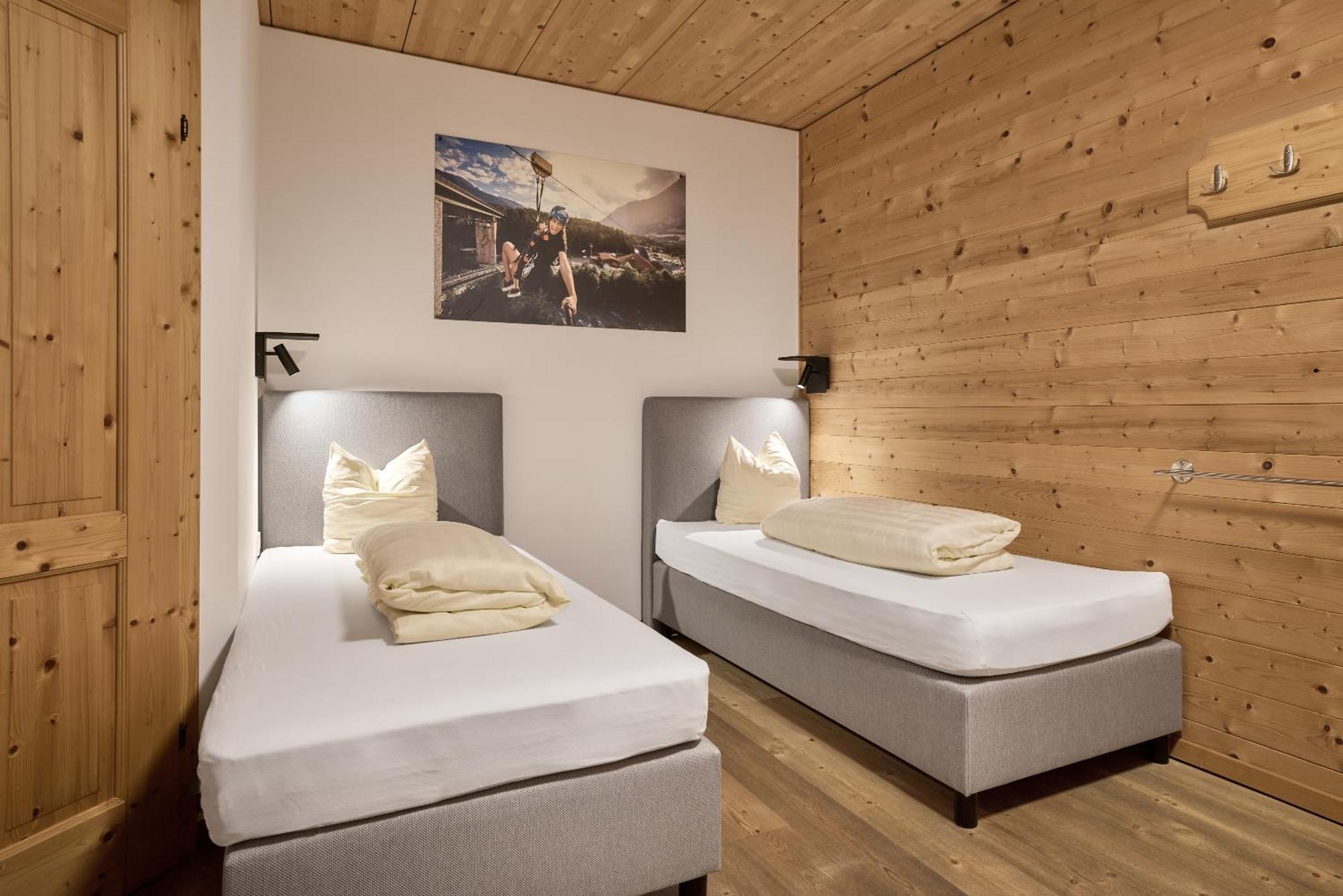 Отель Area 47 - Tirol Эцталь-Банхоф Экстерьер фото